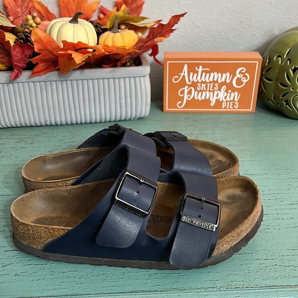 Birkenstock sandals SZ 7 ladies - Picture 2 of 4